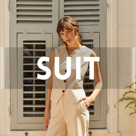 SUIT